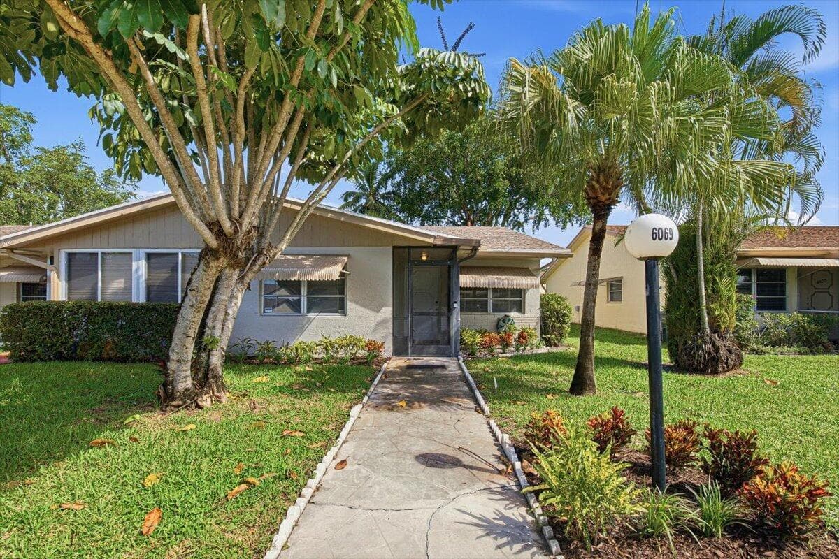 6069 LA PALMA Lane, Delray Beach FL 33484 - Delray Beach, FL - Photo 1