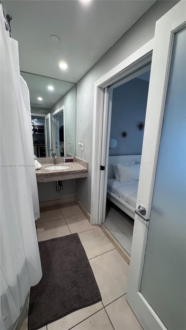 1036 Ocean Dr # B205, Miami Beach FL 33139 - Miami Beach, FL - Photo 5