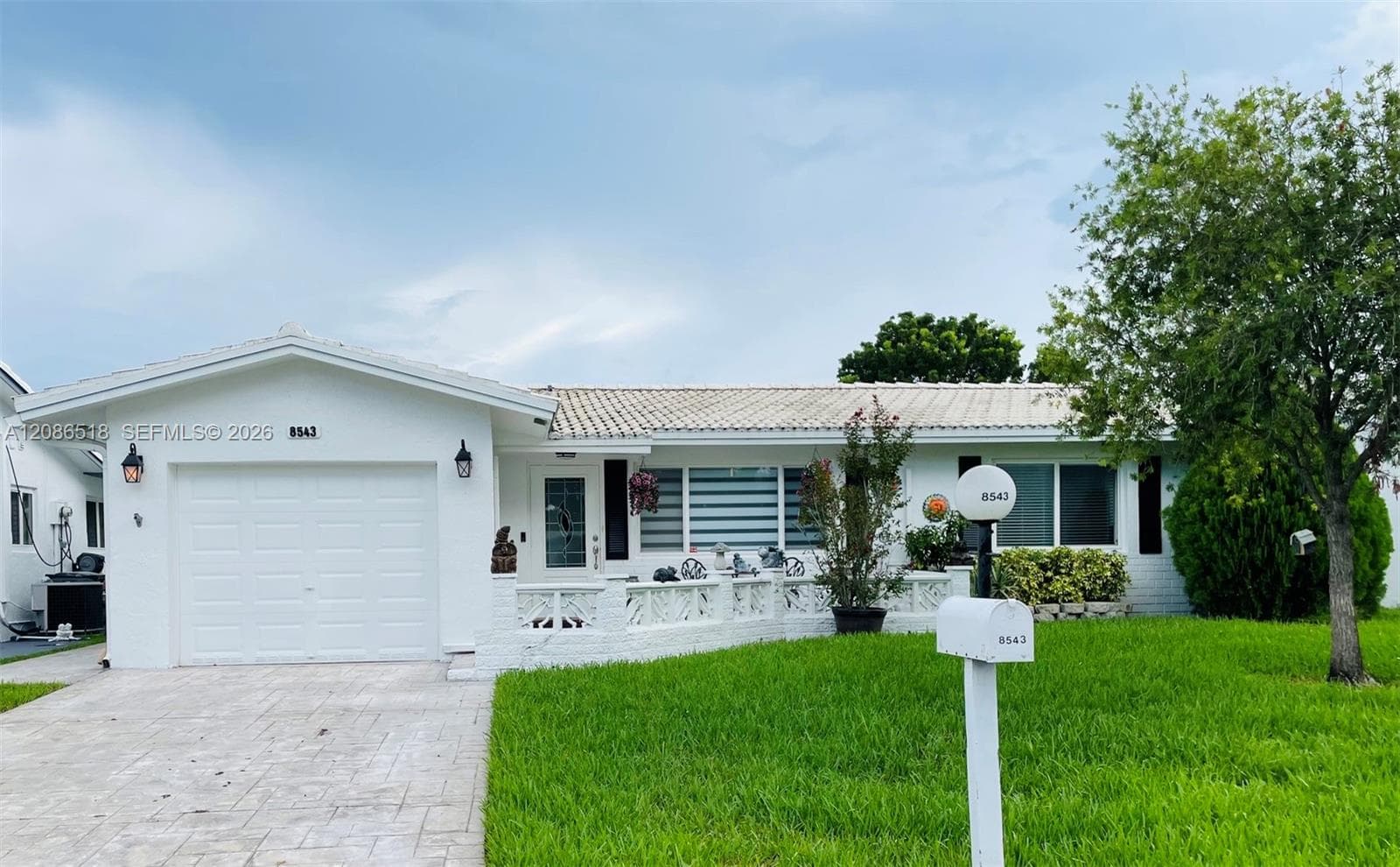 8543 NW 13th Ct, Plantation FL 33322 - Plantation, FL - Photo 1