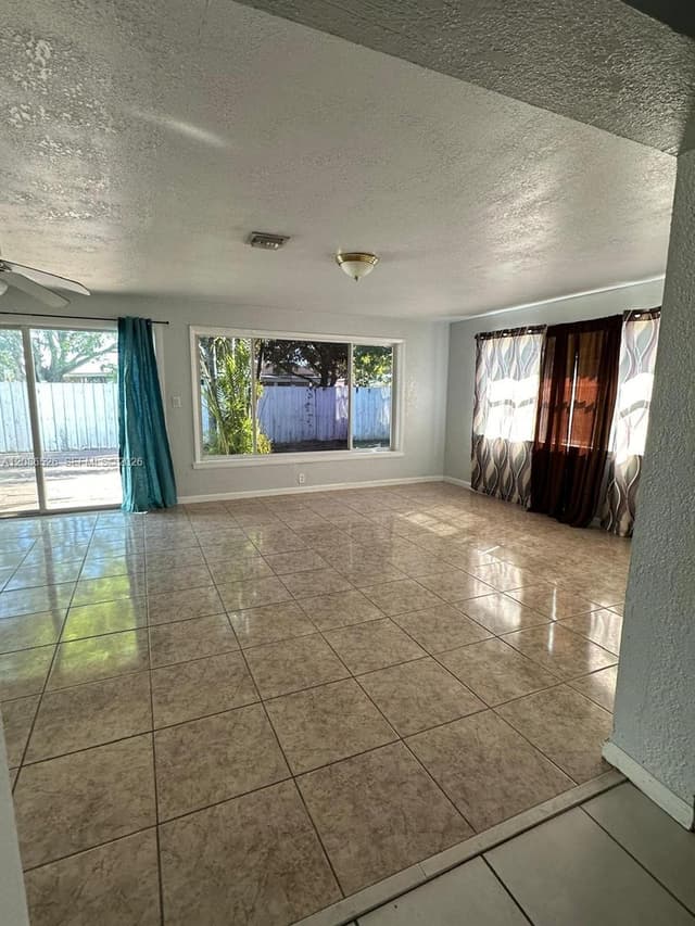 4812 SW 45th Ave, Dania Beach FL 33314 - Dania Beach, FL - Photo 7