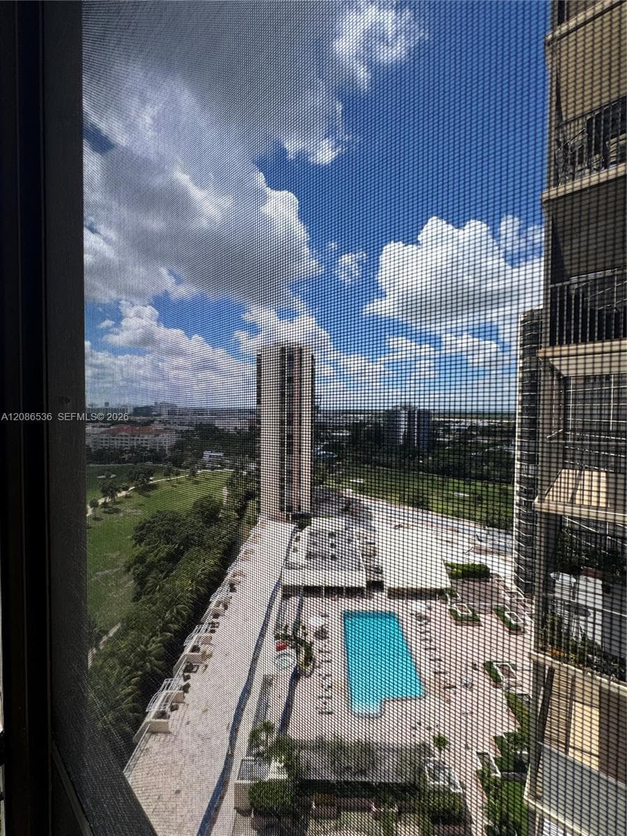 20379 W Country Club Dr # 1937, Aventura FL 33180 - Aventura, FL - Photo 1