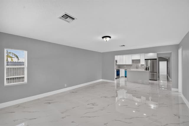 1002 S B Street, FL 33460 - Photo 7