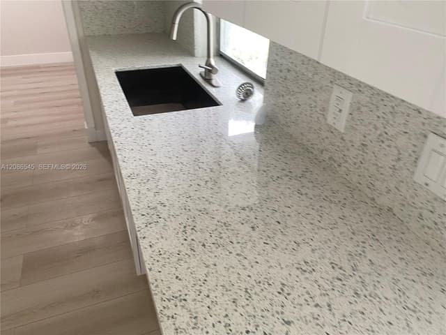 5010 NW 22nd St, Lauderhill FL 33313 - Lauderhill, FL - Photo 4