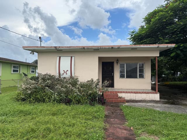 1628 NW 154TH Street, Miami Gardens FL 33054 - Miami Gardens, FL - Photo 2