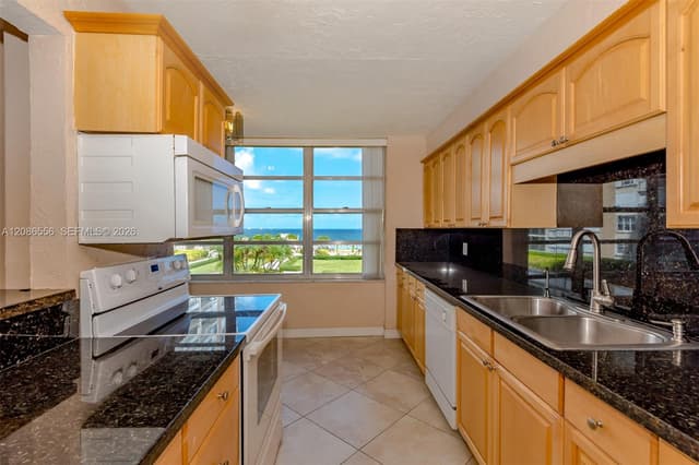 4280 Galt Ocean Dr # 3B, Fort Lauderdale FL 33308 - Fort Lauderdale, FL - Photo 4