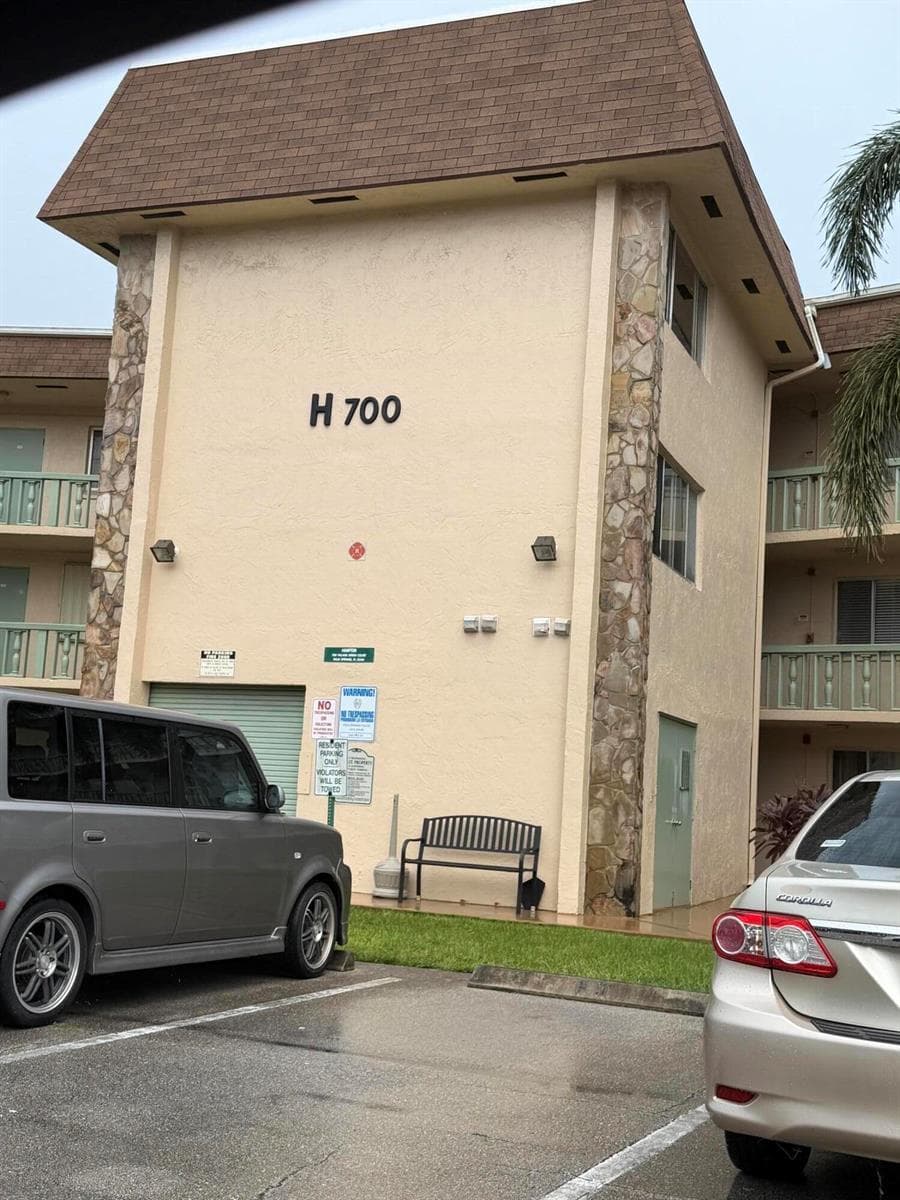 700 VILLAGE GREEN Court # 314, Palm Springs FL 33461 - Palm Springs, FL - Photo 1