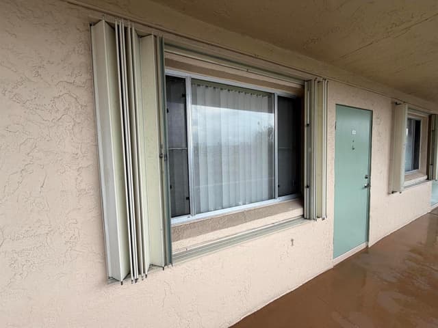700 VILLAGE GREEN Court # 314, Palm Springs FL 33461 - Palm Springs, FL - Photo 4