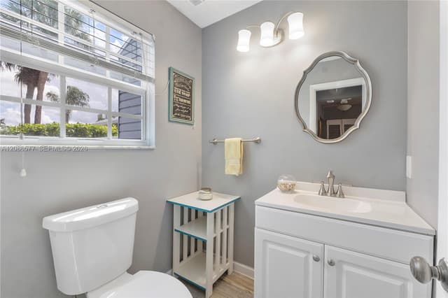 3839 Island Club Cir, Lake Worth FL 33462 - Lake Worth, FL - Photo 6