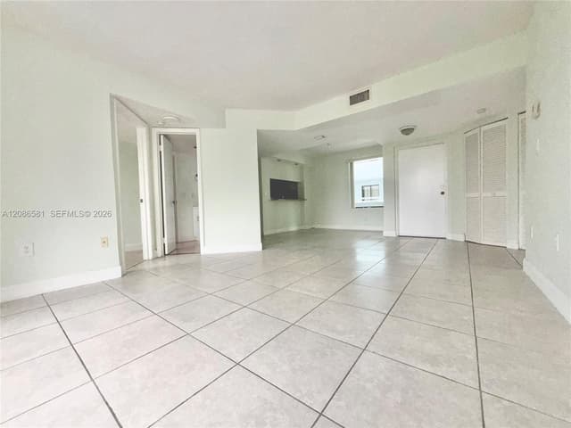 8205 SW 152nd Ave # 310, Miami FL 33193 - Miami, FL - Photo 2