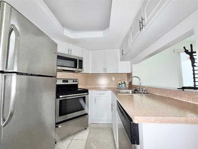 8205 SW 152nd Ave # 310, Miami FL 33193 - Miami, FL - Photo 4