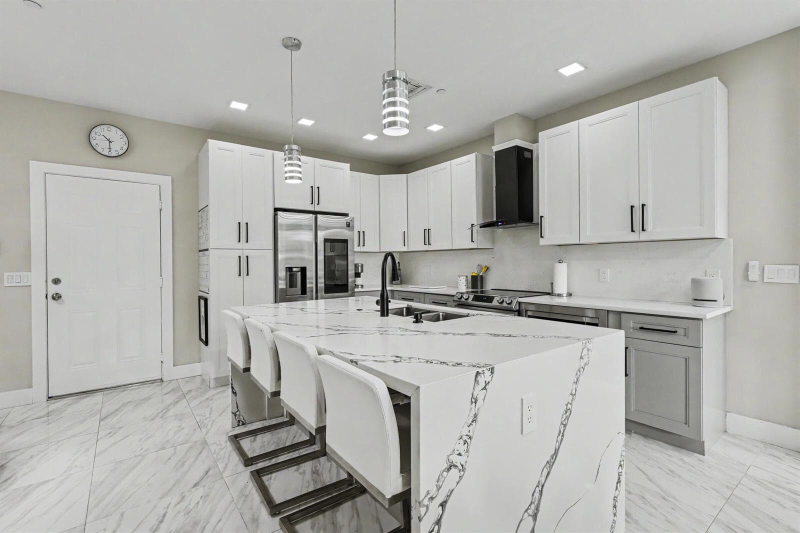 2937 CASCADA ISLES Way, Cooper City FL 33024 - Cooper City, FL - Photo 1