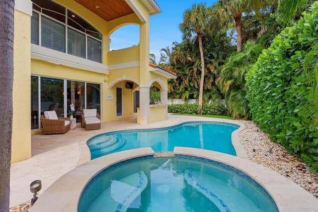 106 Nativa Circle, North Palm Beach FL 33410 - North Palm Beach, FL - Photo 2