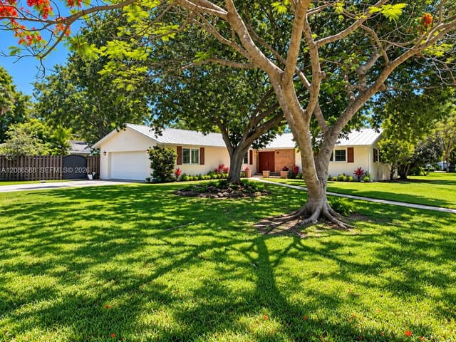 16101 SW 87th Ct, Palmetto Bay FL 33157 - Palmetto Bay, FL - Photo 7