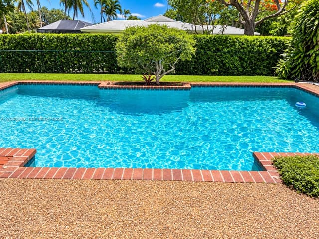 16101 SW 87th Ct, Palmetto Bay FL 33157 - Palmetto Bay, FL - Photo 4