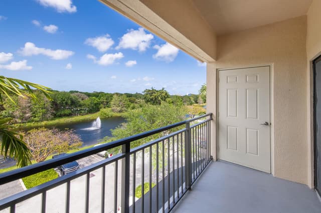 4907 Midtown Lane # 1411, Palm Beach Gardens FL 33418 - Palm Beach Gardens, FL - Photo 3