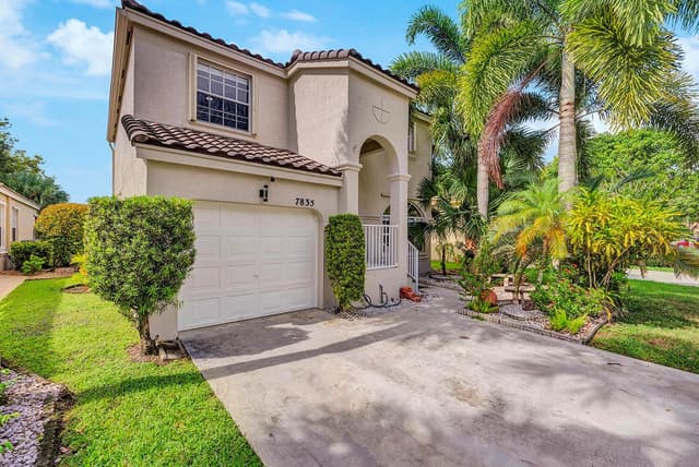 7835 Rockport Circle, Lake Worth FL 33467 - Lake Worth, FL - Photo 3