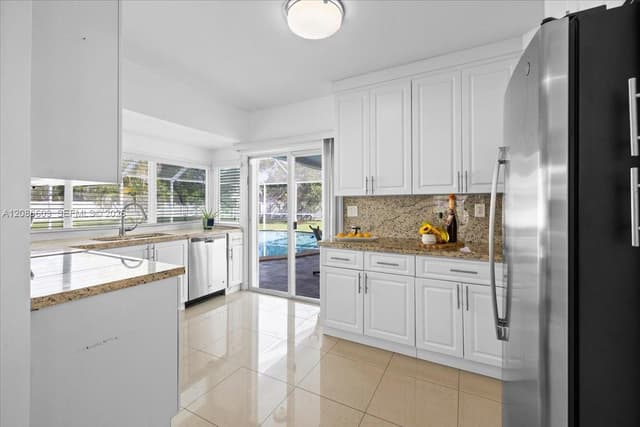 11125 SW 173rd Ter, Miami FL 33157 - Miami, FL - Photo 6