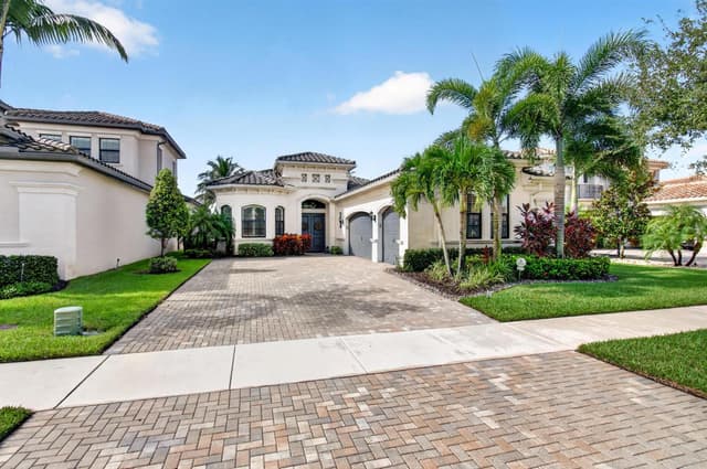 9788 Bozzano Drive, Delray Beach FL 33446 - Delray Beach, FL - Photo 2