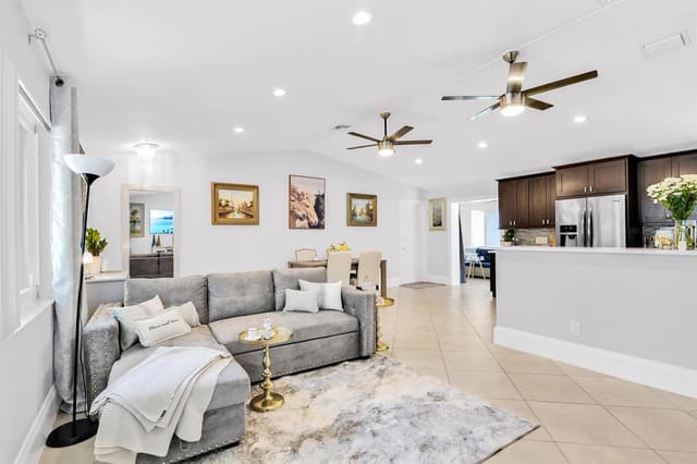 432 SW NATURA Avenue, Deerfield Beach FL 33441 - Deerfield Beach, FL - Photo 3
