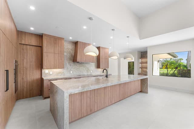 10386 Stonebridge Boulevard, Boca Raton FL 33498 - Boca Raton, FL - Photo 5