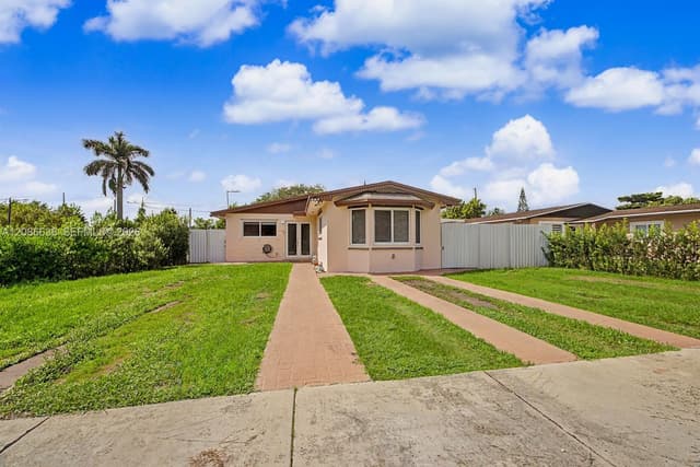 17330 SW 302nd St, Homestead FL 33030 - Homestead, FL - Photo 2