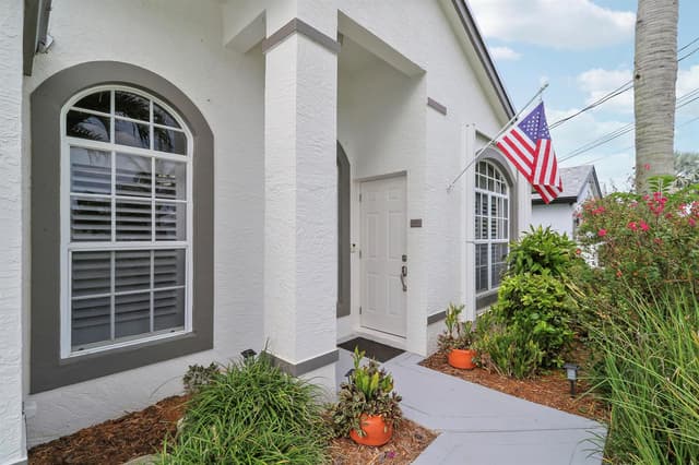 6275 Lucerne Street, Jupiter FL 33458 - Jupiter, FL - Photo 3
