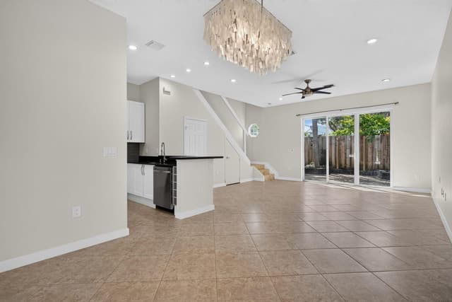 11 NE 20th Avenue, Pompano Beach FL 33060 - Pompano Beach, FL - Photo 7