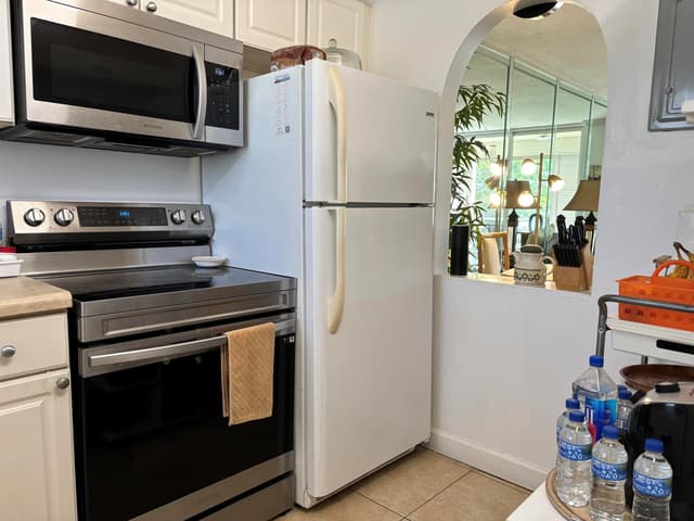 2721 N Pine Island Road # 204, Sunrise FL 33322 - Sunrise, FL - Photo 3