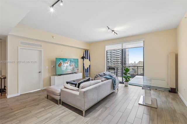 999 SW 1st Ave, Miami FL 33130 - Miami, FL - Photo 6