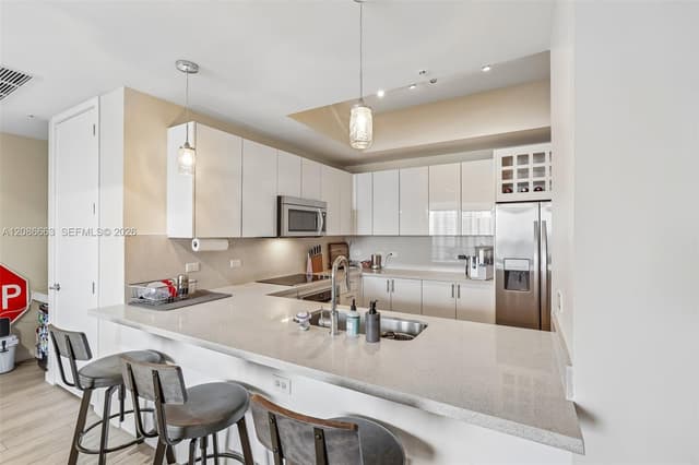 999 SW 1st Ave, Miami FL 33130 - Miami, FL - Photo 7