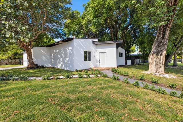 1001 NE 82nd St, Miami FL 33138 - Miami, FL - Photo 2