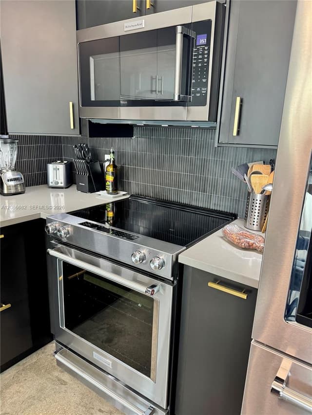 133 NE 2nd Ave # 2509, Miami FL 33132 - Miami, FL - Photo 4