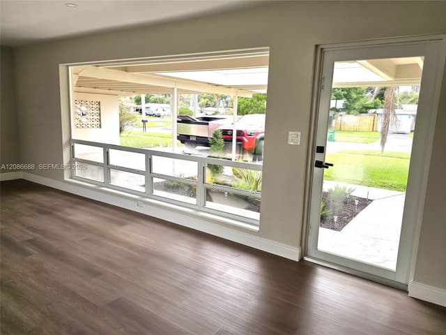 6064 NW 16th Ct, Margate FL 33063 - Margate, FL - Photo 5