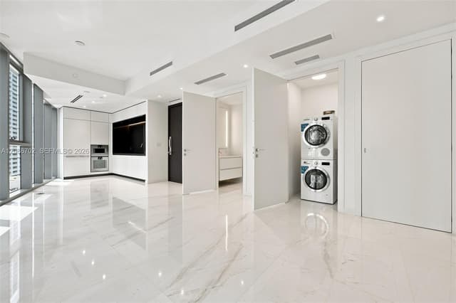 300 Biscayne Blvd Way # 1106, Miami FL 33131 - Miami, FL - Photo 5