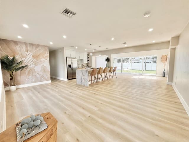 470 NE 45TH Street, Boca Raton FL 33431 - Boca Raton, FL - Photo 5