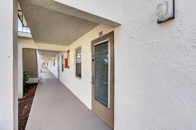 1 ABBEY Lane # 108, Delray Beach FL 33446 - Delray Beach, FL - Photo 3