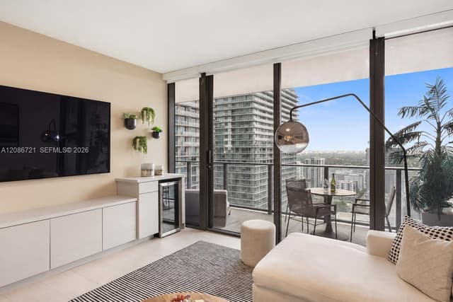 1000 Brickell Plaza # 2704, Miami FL 33131 - Miami, FL - Photo 3