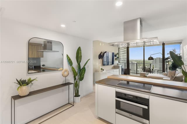 1000 Brickell Plaza # 2704, Miami FL 33131 - Miami, FL - Photo 4