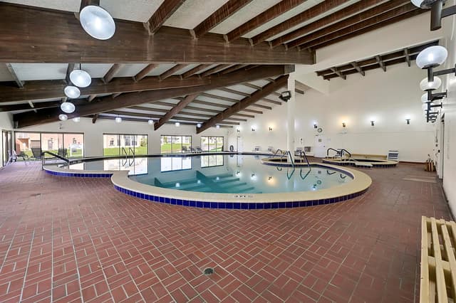 9841 SUNRISE LAKES Boulevard # 310, Sunrise FL 33322 - Sunrise, FL - Photo 3