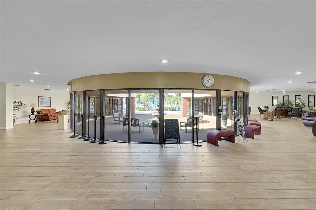 9841 SUNRISE LAKES Boulevard # 310, Sunrise FL 33322