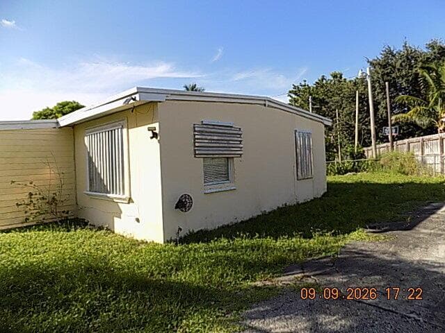 3900 Orange Street, Lantana FL 33462 - Lantana, FL - Photo 4