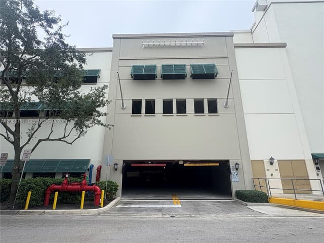 510 NW 84th Ave # 117, Plantation FL 33324 - Plantation, FL - Photo 4