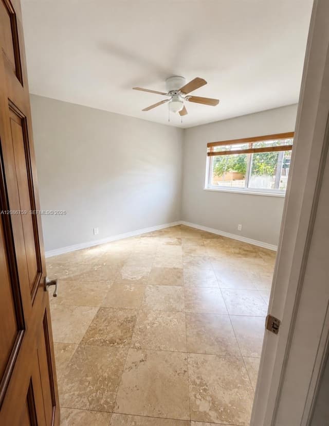 1000 SE 15th St # 205, Fort Lauderdale FL 33316 - Fort Lauderdale, FL - Photo 4