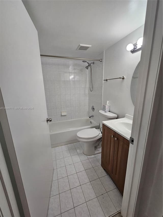 15385 SW 76th Ter # 107, Miami FL 33193 - Miami, FL - Photo 7