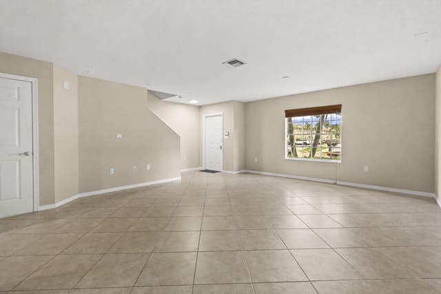 5963 GLASGOW Way, Tamarac FL 33321 - Tamarac, FL - Photo 6
