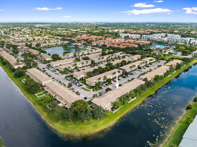5963 GLASGOW Way, Tamarac FL 33321 - Tamarac, FL - Photo 3
