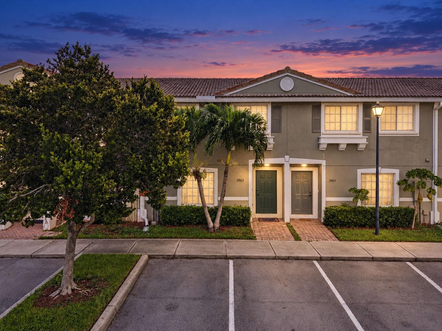 5963 GLASGOW Way, Tamarac FL 33321 - Tamarac, FL - Photo 1