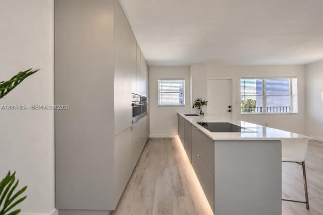 1720 Jefferson St # 511, Hollywood FL 33020 - Hollywood, FL - Photo 6