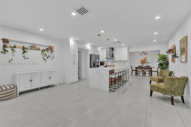 2395 NE 184th Ter, North Miami Beach FL 33160 - North Miami Beach, FL - Photo 3