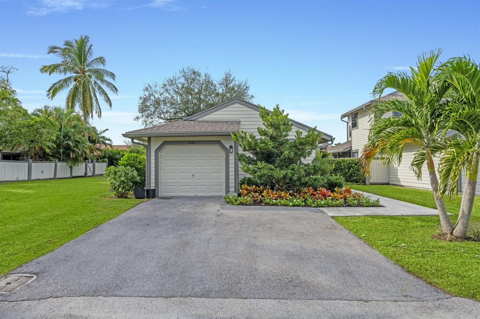 2474 Bedford Mews Drive, Wellington FL 33414 - Wellington, FL - Photo 1